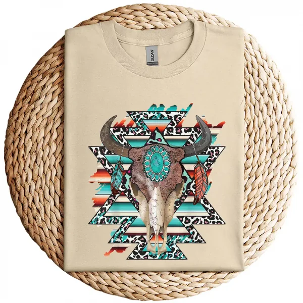 Boho Serape Turquoise Aztec Cow Skull T-Shirt – Western Cowgirl Graphic Tee – Vintage Bull Skull Rodeo Shirt – Country Outfit Top