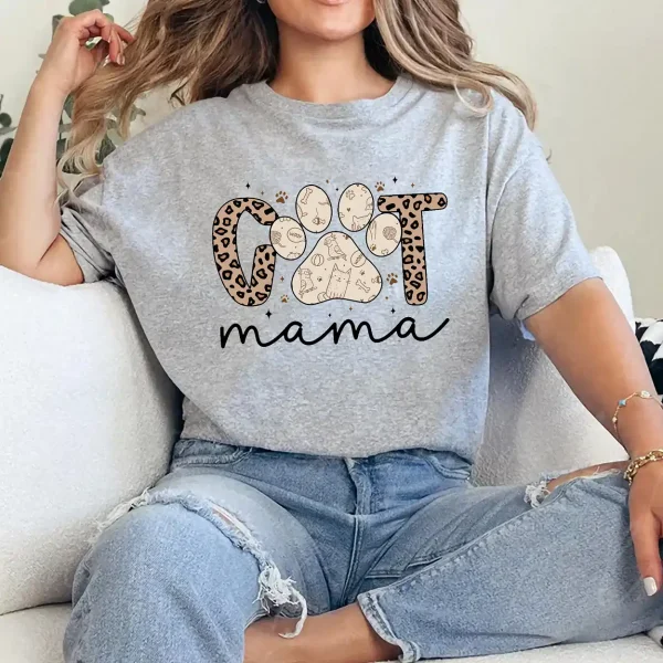 Funny Cat Mama T-Shirt – Retro Leopard Cat Mom Graphic Tee for Pet Lovers, Mother’s Day Gift for Cat Owners, Cute Animal Mom Shirt