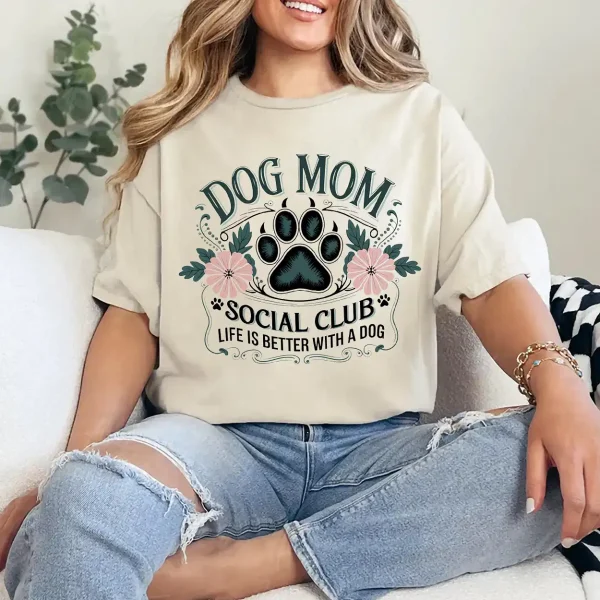 Dog Mom Social Club T-Shirt – Floral Dog Paw Shirt for Pet Lovers, Gift for Dog Owners, Cute Dog Lover Tee, Fur Mama Graphic Top