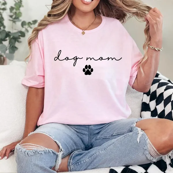 Dog Mom T-Shirt – Pet Lover Tee for Women, Cute Fur Mama Shirt, Dog Mom Gift Idea, Casual Outfit for Dog Owners