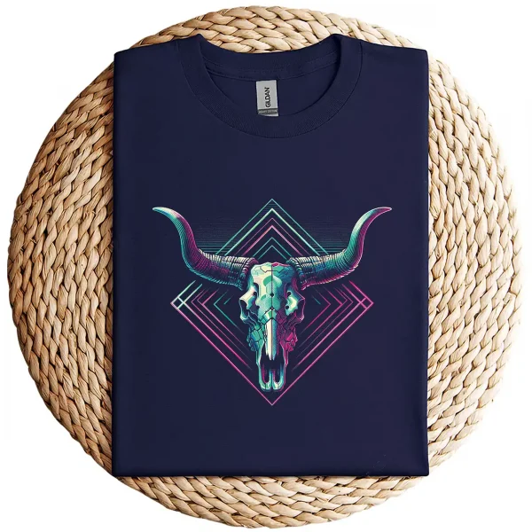 Vaporwave Longhorn Cow Skull T-Shirt – 80s 90s Retro Style Graphic Tee – Vintage Cattle Skull Art – Neon Aesthetic Vaporwave Shirt