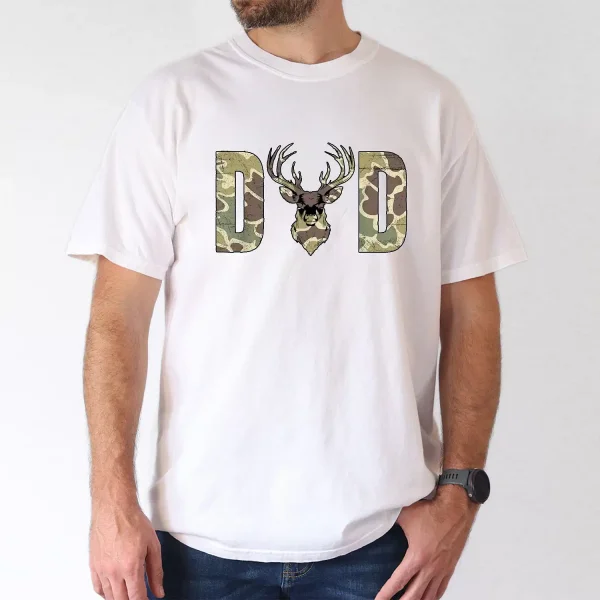 Camo Dad Hunting T-Shirt with Deer Camouflage Print T-Shirt, The Best Father's Day Gift