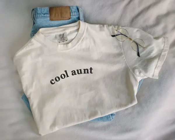 Cool Aunt Comfort Colors? T Shirt Aunt Gift , Pregnancy Reveal to Aunt Cool Aunt Club