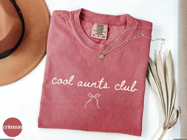 Cool Aunt Club T-Shirt, Cute Auntie Shirts Gift, Pregnancy Announcement, Gift for Aunt, Pregnancy Reveal to Aunt