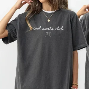 Cool Aunt Club T-Shirt, Cute Auntie Shirts Gift, Pregnancy Announcement, Gift for Aunt, Pregnancy Reveal to Aunt