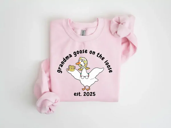 Custom Grandma Goose On The Loose Sweatshirt, Cute Grandma , Funny Goose Gift, New Grandma Crewneck, Mothers Day Gift, Funny Grandma, Gigi Sweater