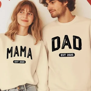 Mom And Dad Shirts, Matching Dad And Mom, New Dad Shirt, Mom Est 2025, New Mom And Dad Gift, The Best Family Holiday Gift