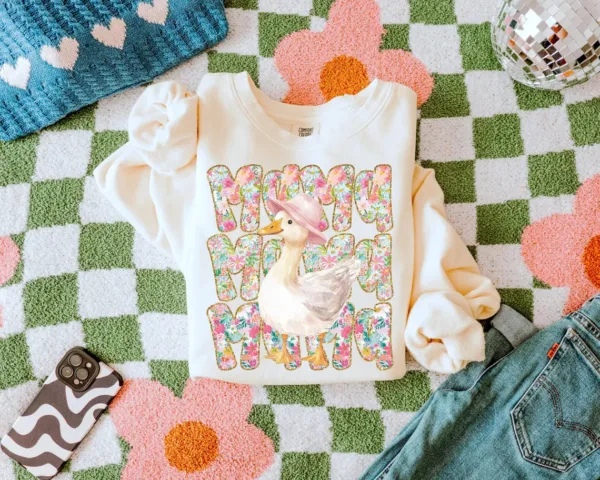 Floral Mama Goose, Mother's Day T-Shirt ? The Best Mother 's Day Gift
