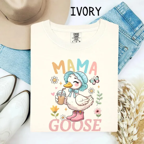 Mama Goose, Funny Animal Mom, Vintage Style Mom Gift T-shirt, Happy Mother's Day, The Best Gift for Women