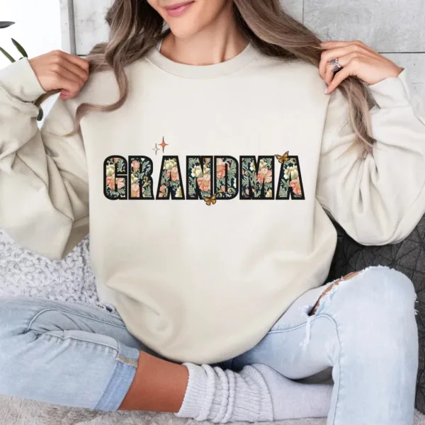 Mama-Mini-grandma-nini-gigi-wildflower-spring-shirt-png-bundle-mama-flower-png-mama-mini-png-mama-png-bundle-coquette-mama-png-4-1.jpg Gift for Mother's Day: Mama Mini Grandma Nana Gigi Wildflower Spring Sweatshirt