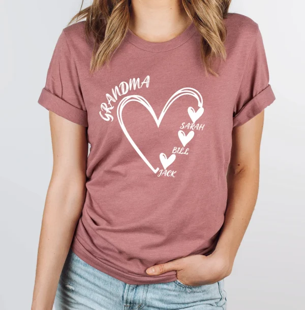 Grandma Shirt, Personalized Shirt, Mum T Shirt, Custom Grandma Tee, Heart T-shirt, New Grandma Gift