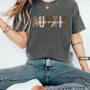 Personalized-Auntie-T-shirt-3.webp Personalized Auntie T-shirt, Auntie Shirt, Trendy Aunt Outfit, Cool Auntie Clothing's, Matching Family Tees, New Aunt Gifts