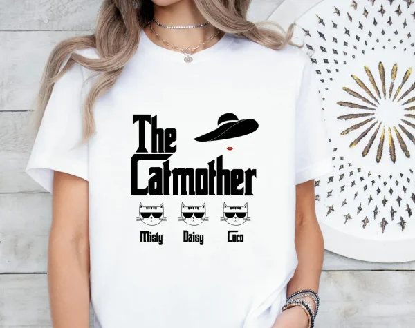 The Catmother T-Shirt, Cat Mum T Shirt, Cat Mama Tee, Cat Lovers Top, Funny Cat Mum T-shirt, Personalized Cat Names Tee