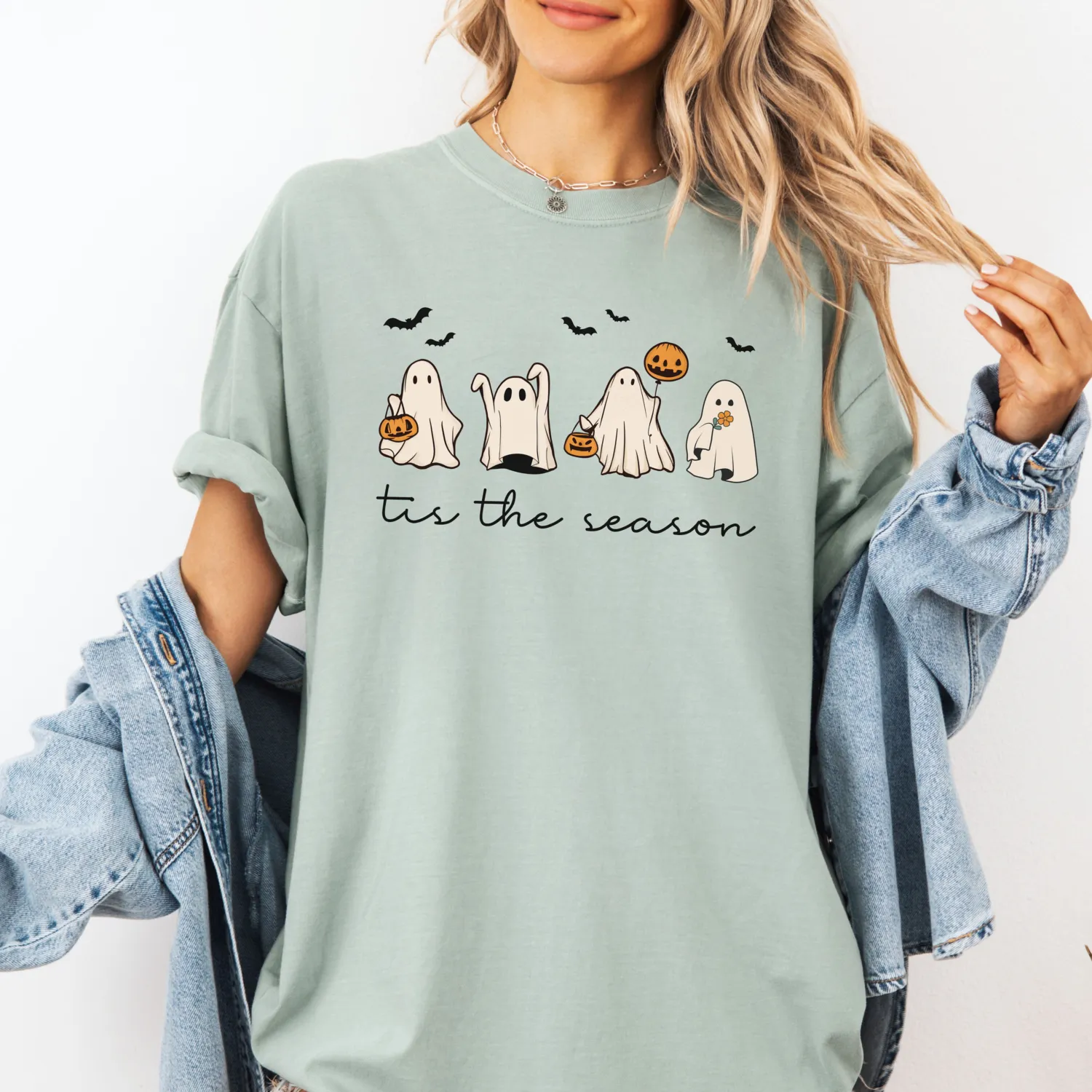 Tis The Season Retro Ghost Halloween T-Shirt Tis The Season Retro Ghost Halloween T-Shirt