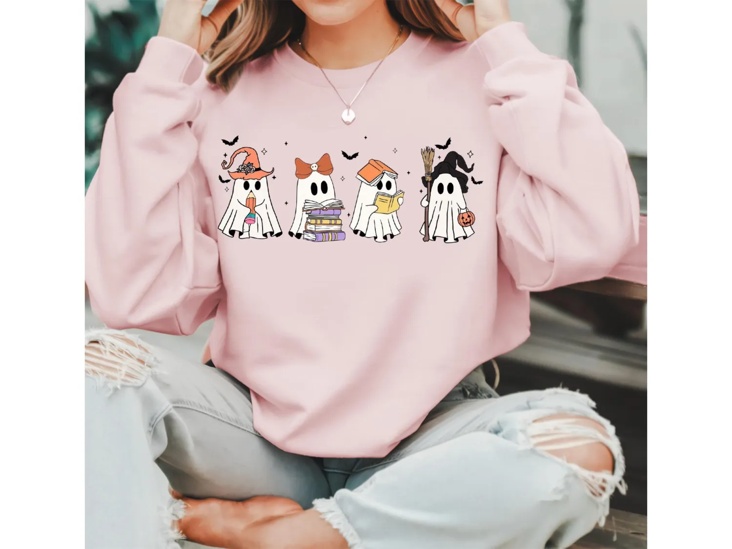Halloween Ghosts Reading Books Sweatshirt Halloween Ghosts Reading Books Sweatshirt