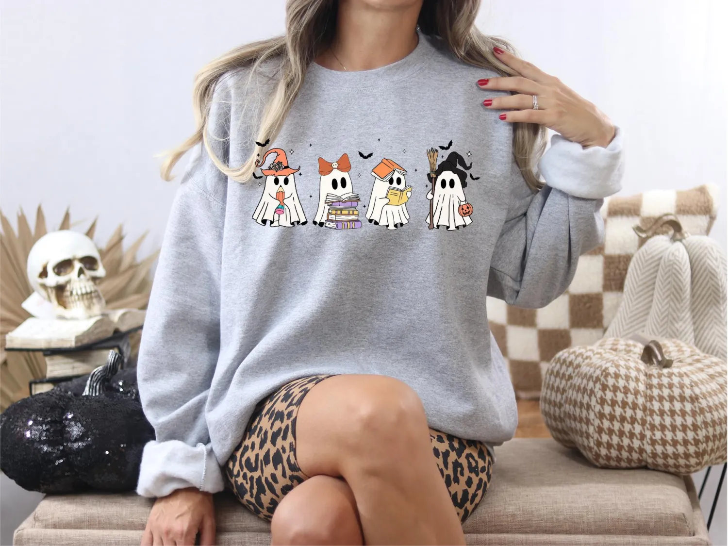 Halloween Ghosts Reading Books Sweatshirt Halloween Ghosts Reading Books Sweatshirt