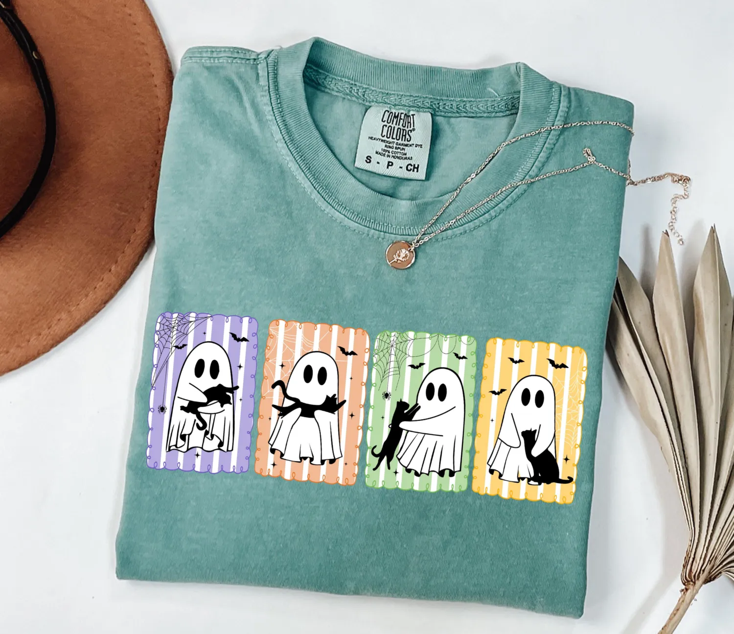 Cute Ghost Cat Halloween T-Shirt Cute Ghost Cat Halloween T-Shirt