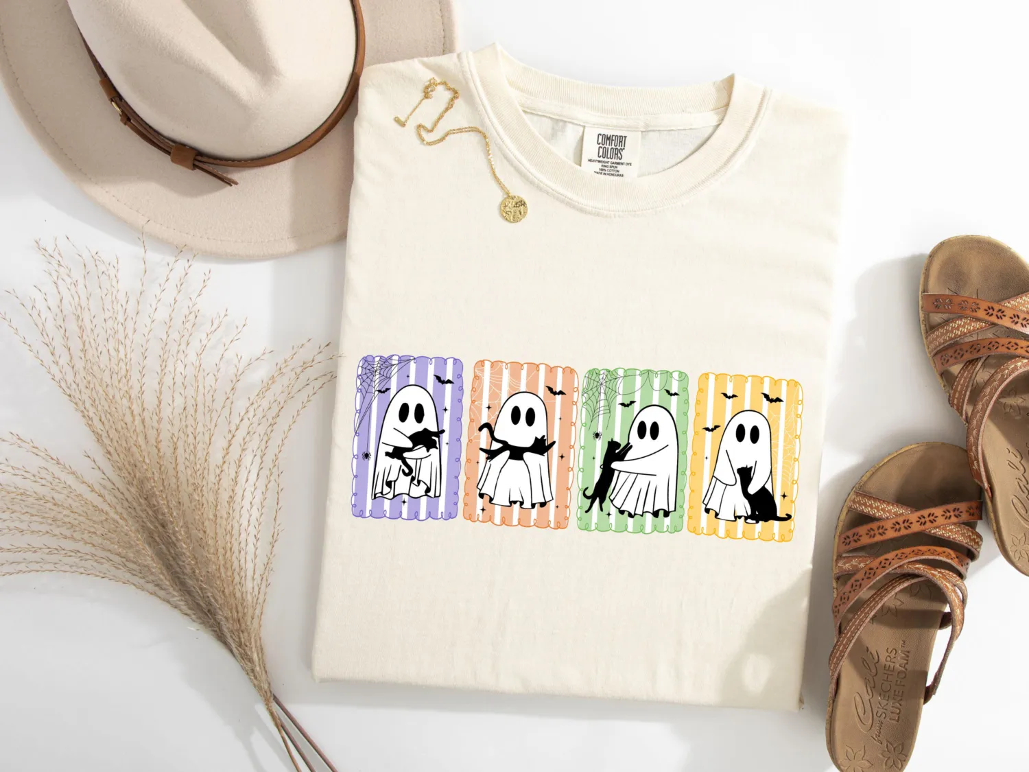 Cute Ghost Cat Halloween T-Shirt Cute Ghost Cat Halloween T-Shirt
