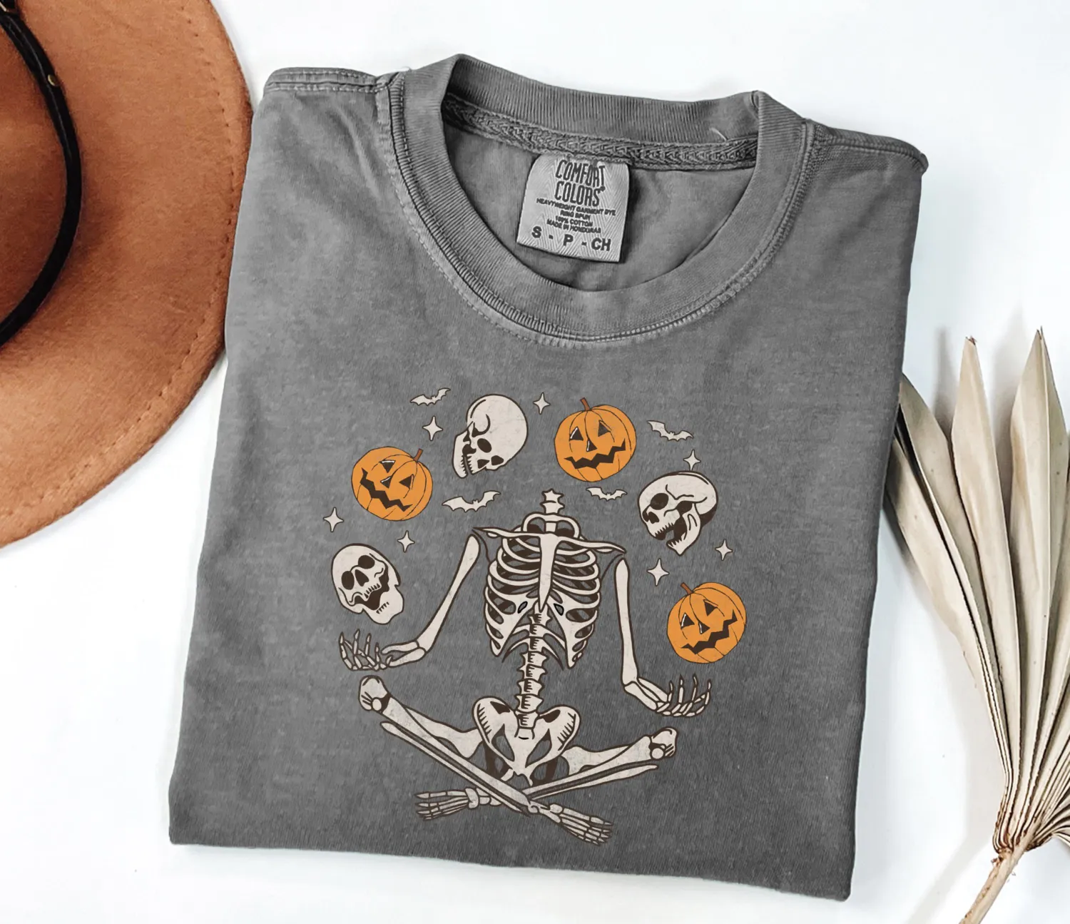 Dancing Skeleton Pumpkin Halloween T-Shirt Dancing Skeleton Pumpkin Halloween T-Shirt