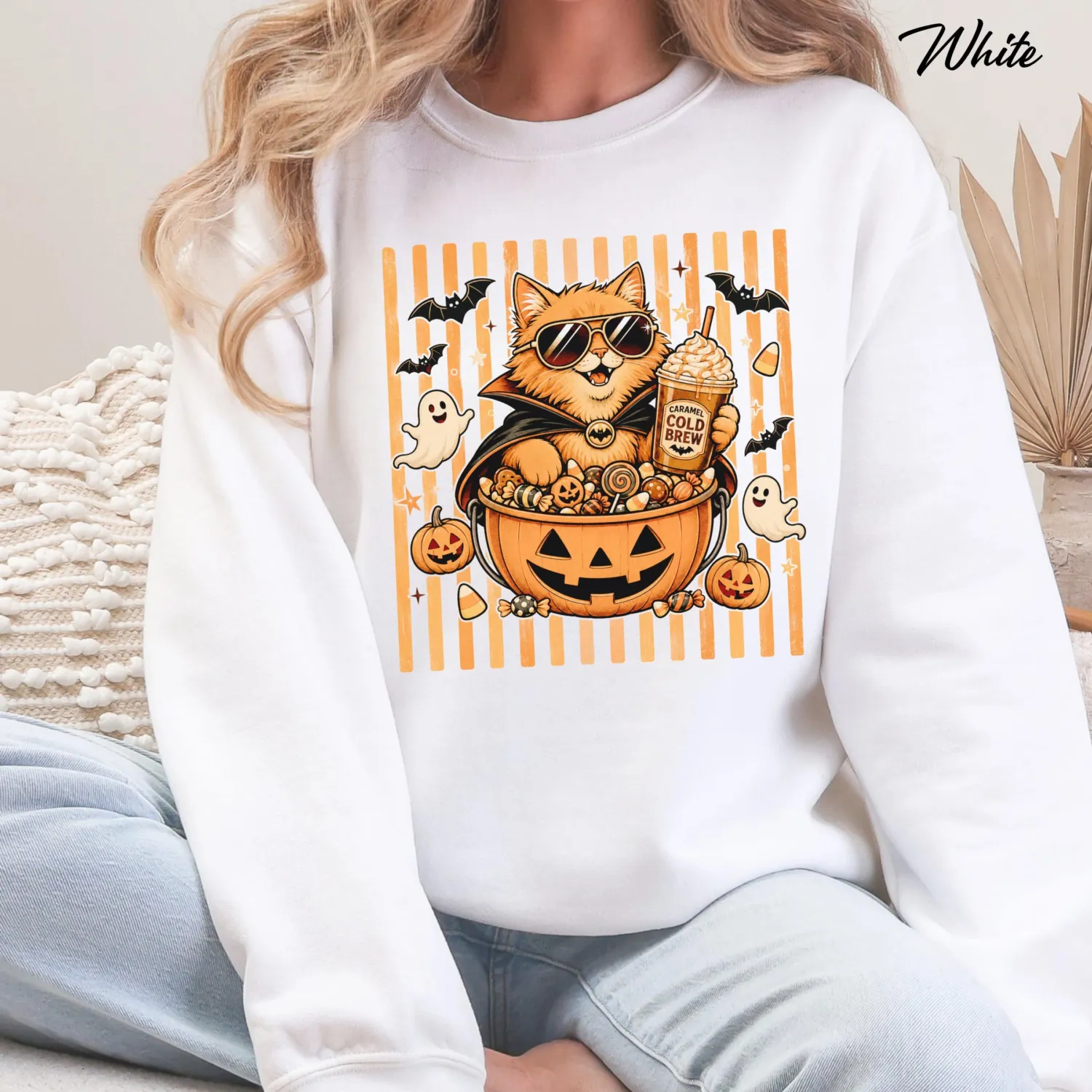 Vintage Halloween Cat Sweatshirt Vintage Halloween Cat Sweatshirt